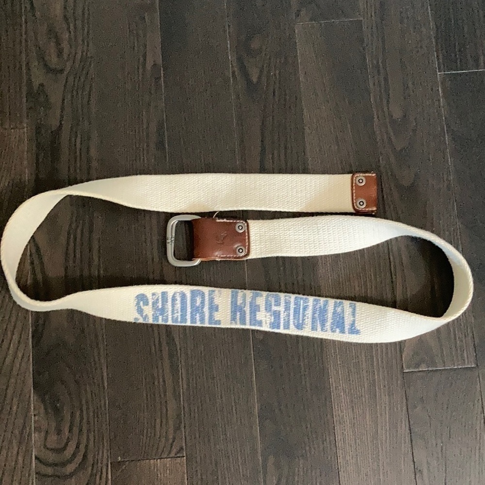 American Eagle Cream Belt 46.5" length